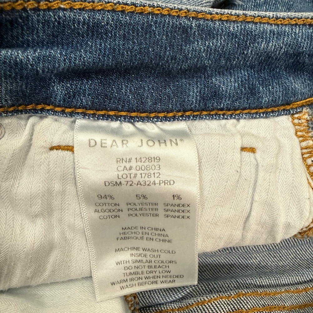 Dear John Gigi Denim Shorts 26 Distressed Frayed Hem Mid Rise Stretch Jean Short - Picture 6 of 7